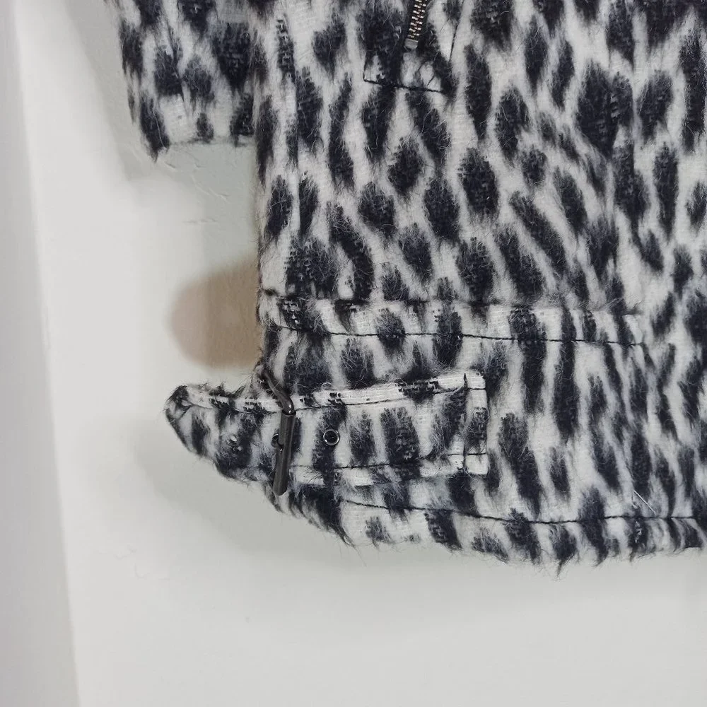 Banana Republic Women Snow Coat Size XS Leopard Cocoon Side Zipper Italian NWT - Picture 5 of 10